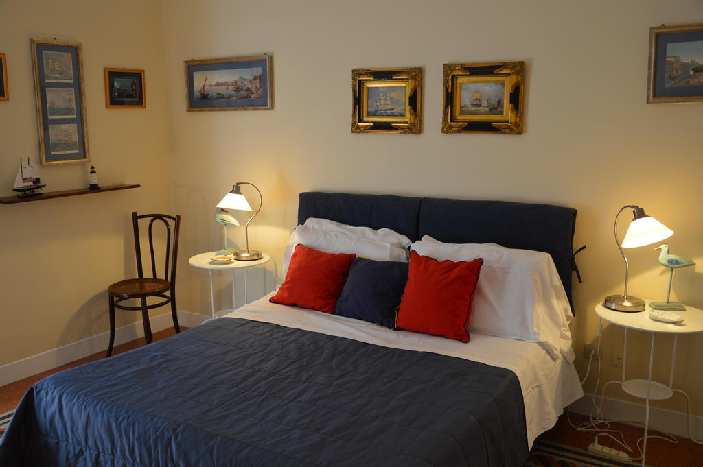 Paola A Trastevere Rom Zimmer foto